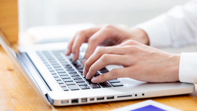 大量案件でも、 安定した申請オペレーション