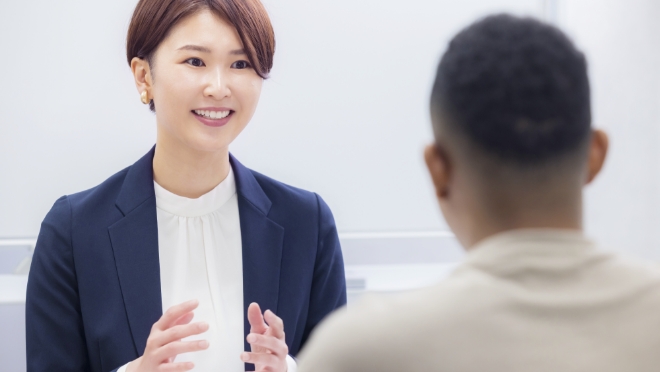 様々なケースに向き合う、 失敗させないビザ申請